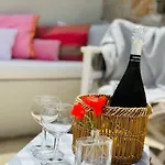 μονοπάτι Tatil Evi