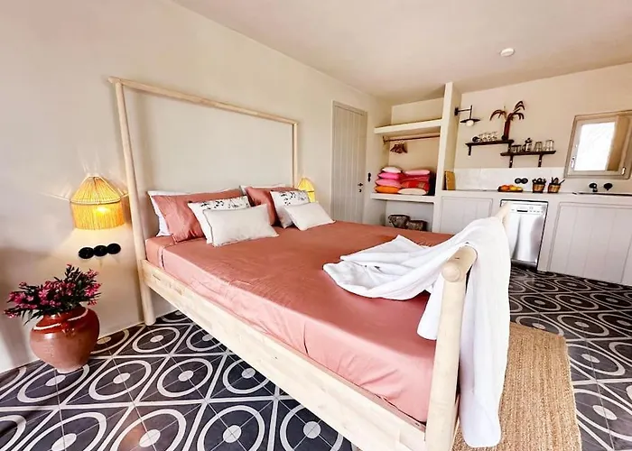 度假居 μονοπάτι